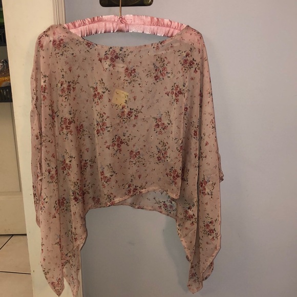 Oxford Circus pink sheer cape top. So beautiful! Has armhole on right side - Picture 1 of 5